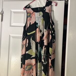 Floral Sleeveless Dress - Black and Pink